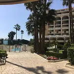 A 2 Minutes De La Vue Et Piscine *