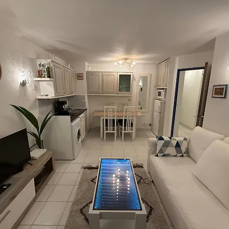 Lägenhet A 2 Minutes De La Vue Et Piscine *